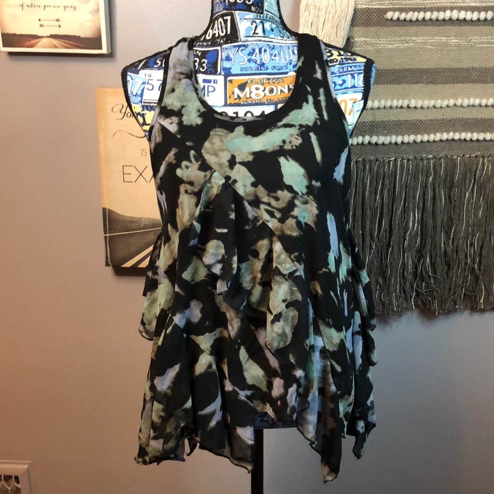 Fun & Flirt Tank Top size Small